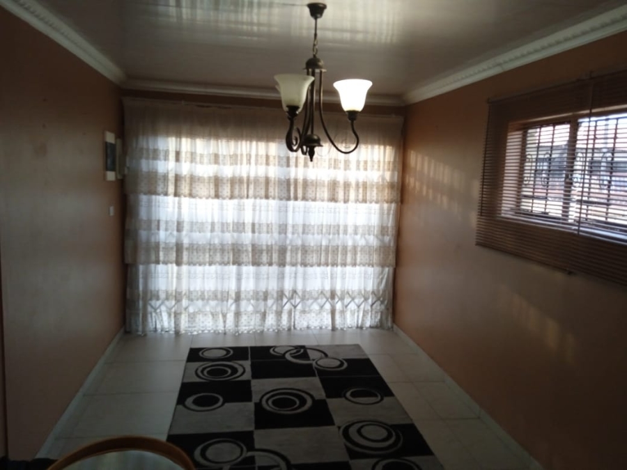 To Let 3 Bedroom Property for Rent in Grasslands Free State